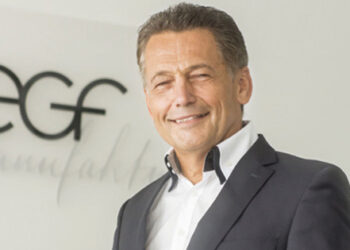 Der langjährige EGF-Geschäftsführer Hans Peter Barth verlässt die Schmuckmanufaktur mit Ende dieses Jahres.