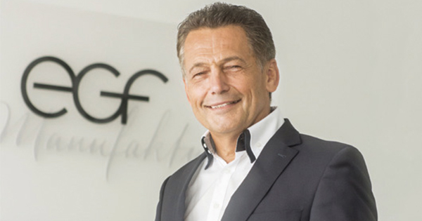 Der langjährige EGF-Geschäftsführer Hans Peter Barth verlässt die Schmuckmanufaktur mit Ende dieses Jahres.