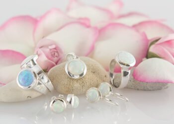 Echte Steine, Sterling-Silber und das in einer attraktiven Preislage – das ist ILR Collection.