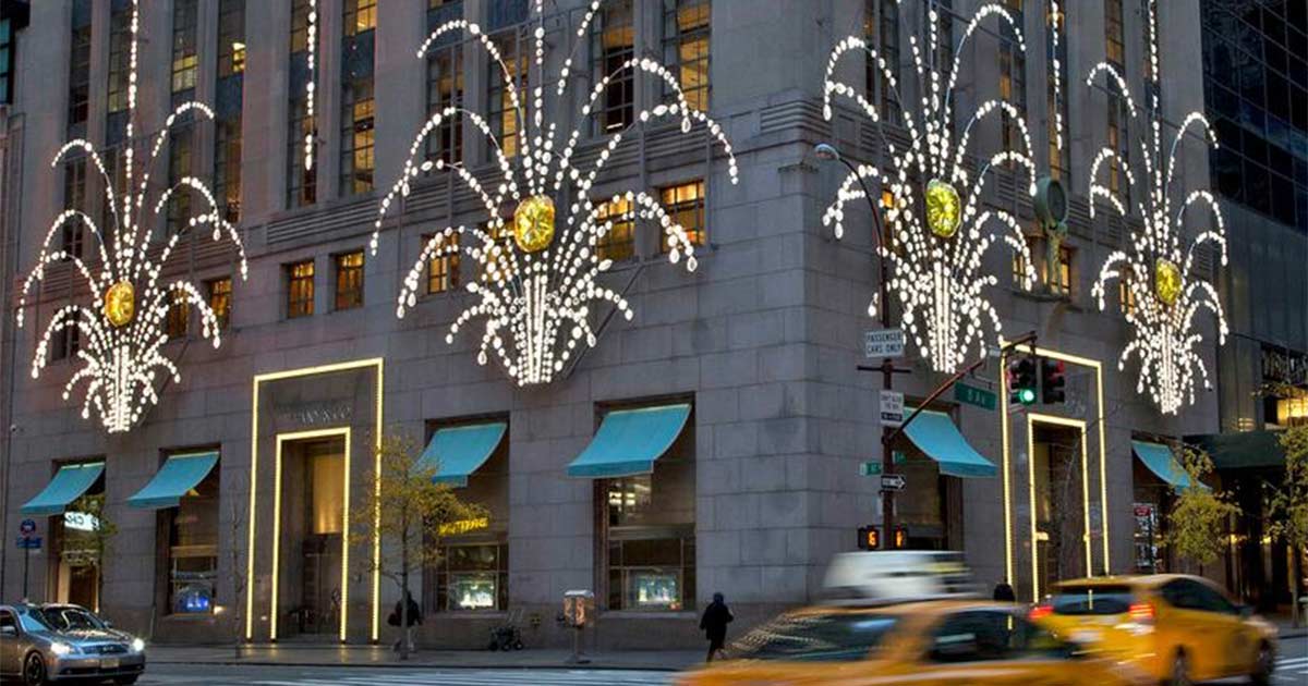 Der Tiffany Flagship Store in New York. Es ist das bekannteste Geschäft der Stadt.