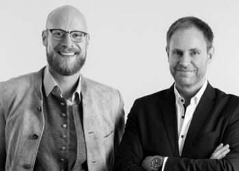 Die Grenchener Uhrenmarke Fortis hat einen neuen Inhaber: Jupp Philipp (links). An seiner Seite ist der neue CEO Lorenz Aebischer.