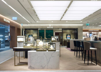 Die Uhren-und Schmuckabteilung des Oberpollinger ist nun ebenfalls umgestaltet. Im Zentrum steht Rolex.