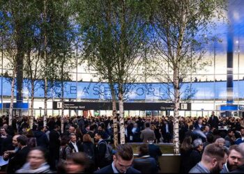 Es läuft schlechter als gedacht: Die Veranstalter der Baselworld müssen ihre Prognosen nach unten korrigieren.