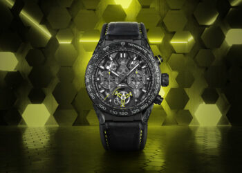 Der TAG Heuer Carrera Calibre Heuer 02T Tourbillon Nanograph vereint uhrmacherische Präzision mit höchster Innovation.