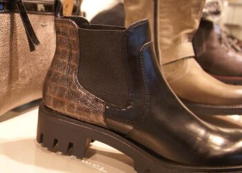 Vor allem kleine Schuhhändler haben derzeit große Probleme. Die Zahl der Händler in Deutschland hat sich seit 2000 fast halbiert – das Marktvolumen ist dagegen stabil.