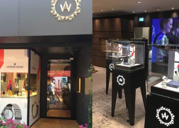 Innen und außen feiert Juwelier Weber in Gelsenkirchen das Bauhaus-Jubiläum.