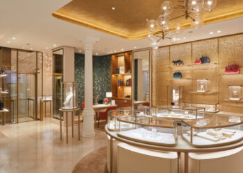 Nobel und einladend: Das Entrée der neu eröffneten Cartier-Boutique.