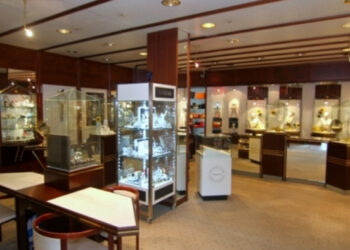 Bis Jahresende schließt Juwelier Kötter sein Geschäft.