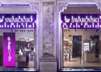 Nach der Renovierung seines Stores in Mailand stellte Swarovski das neue Crystal Studio-Format vor.