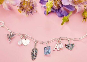 Die "Magic Garden"-Kollektion funkelt ist feminin und macht Lust auf den Frühling.