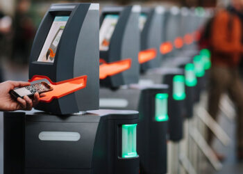 Schnell sein und bis zu 30% aufs Online-Ticket sparen.