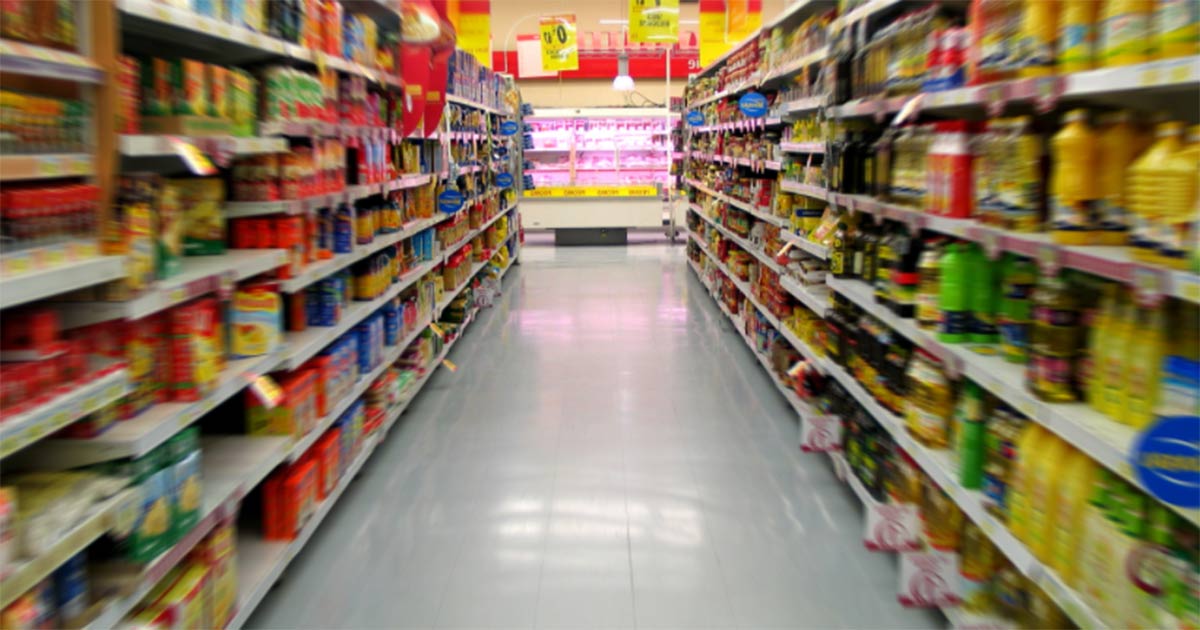 Noch wollen die großen Supermärkte sonntags nicht öffnen.