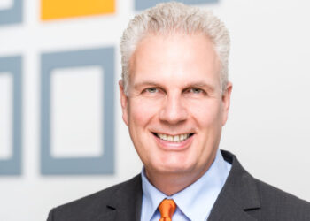 ECE holt ZIA-Sprecher Hesse