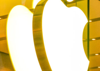 Apple jetzt zwei Billionen Dollar wert