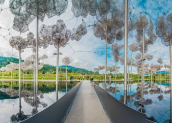 Gernot Langes-Swarovski (†) war der Schöpfer der Kristallwelten in Wattens. (Credit: Anibal trejo / Shutterstock.com)