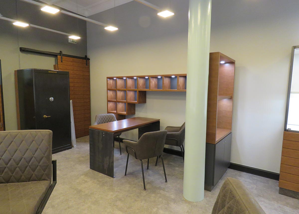 88-Watchtower-NEU Hier entstand die neue Trauring-Lounge.
