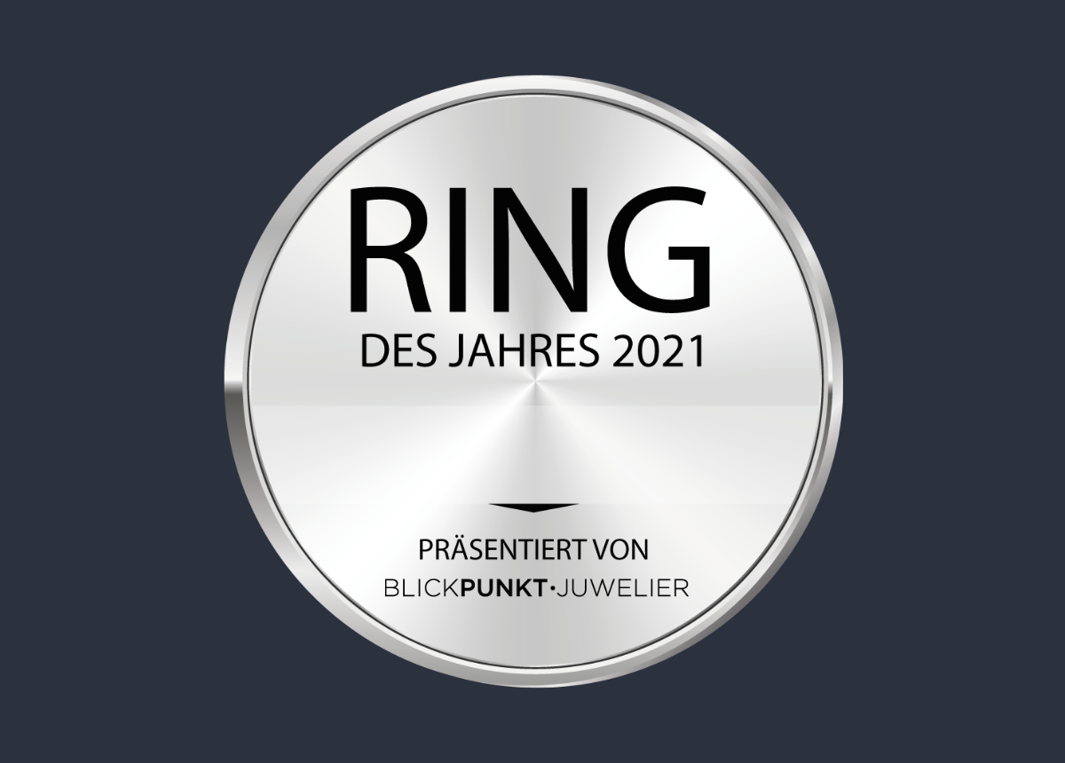 „Blickpunkt Juwelier“ hat den Platin-Verlobungsring 950 zum „Ring des Jahres 2021“ gewählt. Auch weitere Hersteller wie Meister, EGF, N1 Diamonds und Capolavoro kürten ihre bevorzugten Modelle. Nun können Juweliere diese Ring-Highlights ihren Kunden vorstellen und gezielt zum Kauf animieren.
