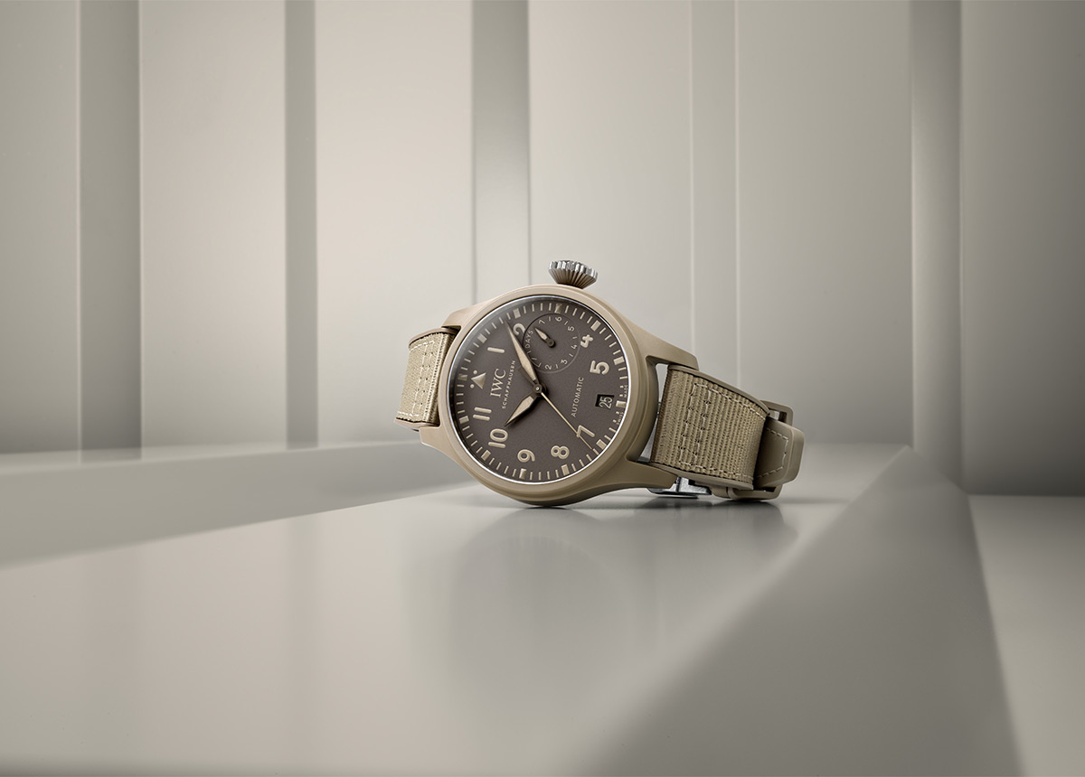 IWC_Big-Pilots-Watch-TOP-GUN-Edition-Mojave-Desert_iw506003-mood IWC_Big-Pilots-Watch-TOP-GUN-Edition-Mojave-Desert_iw506003-mood