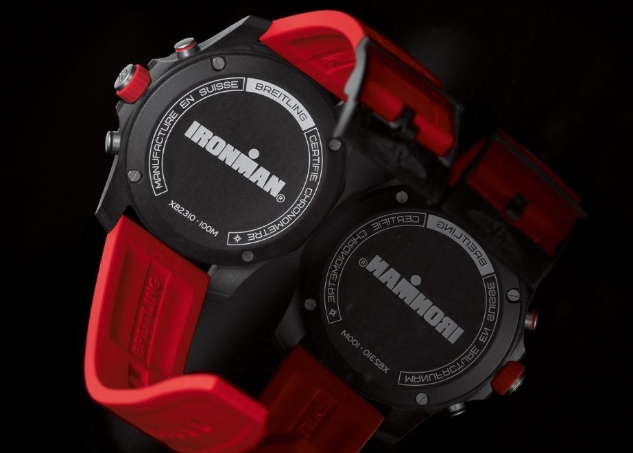 Breitling_Endurance_Pro_Ironman_2021_2 Anstelle des Breitling Schriftzugs trägt die Endurance Pro Ironman einen einzigartigen Ironman-Schriftzug.