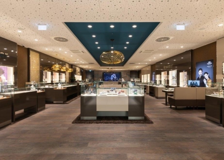 Juwelier Kraemer eröffnet in Regensburg | Blickpunkt•Juwelier