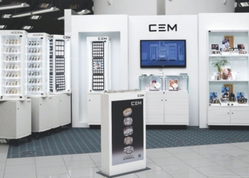 Die Konzeptmöbel von Carl Engel-kemper Münster sind verkaufsstark, variabel und bereits bei mehr als 1.000 Juwelieren erfolgreich.