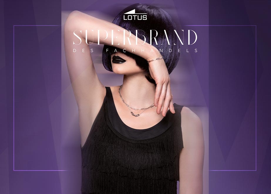 Mit Sterling-Silber oder gelbgold rhodinierten Silberelementen setzt Lotus Trends.