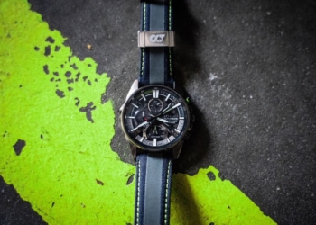 Casio Edifice mit neuem Connected Chronographen EQB-1200AT_1