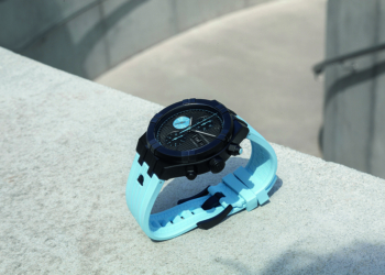 MauriceLacroix_AIKON_Chronograph_FB