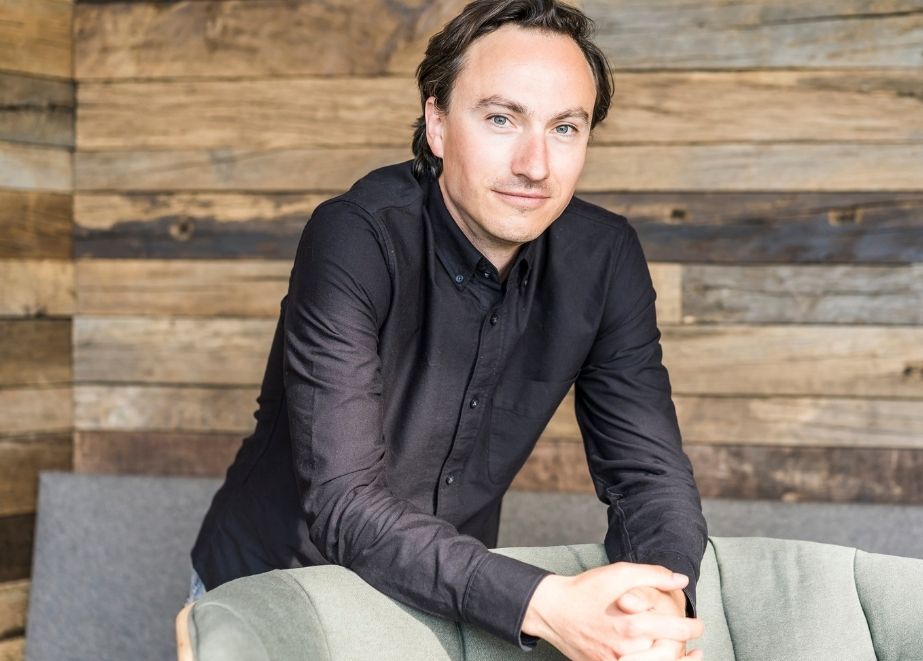 Alexander Rohwer, Leiter Strategy & Brand: „Der neue Markenauftritt ist ein wichtiger Schritt, um die Transformation der Marke OTTO für unsere Kund*innen sichtbar zu machen.“