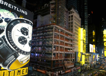 Breitling erobert Time Square