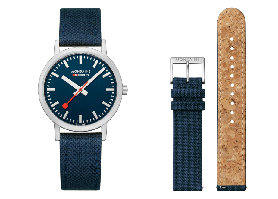 Mondaine Classic SSB in "Ocean Blue" mit recyceltem Textilarmband und Kork-Innenseite. © Mondaine