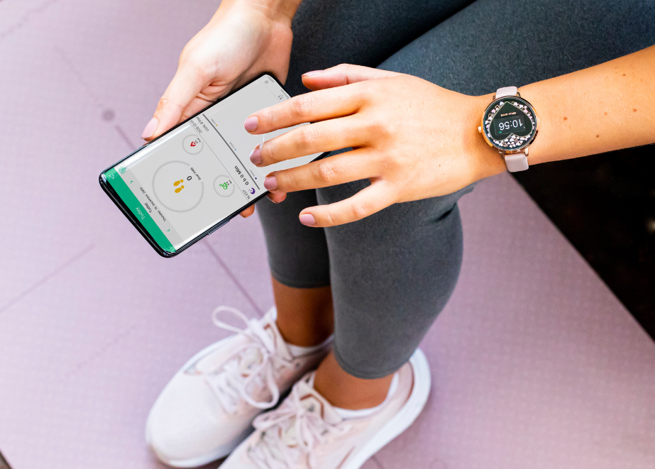Perfekte Ergänzung zum Smartphone: Smartwatches und Connected Watches sind praktische Helfer im Alltag. © Reflex Active
