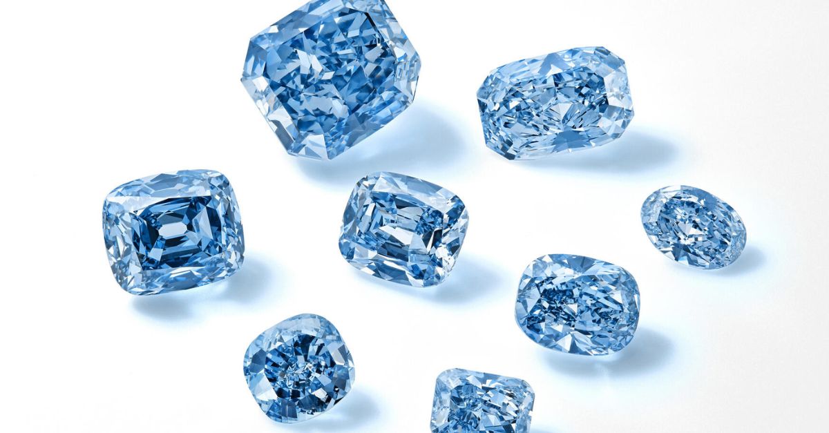Sotheby's versteigert blaue Diamanten im Wert von über 71 Mio