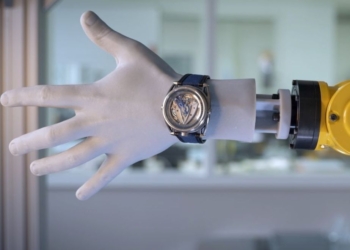 De_Bethune_Testuhr_Sensoren_Tragegewohnheit_1_2