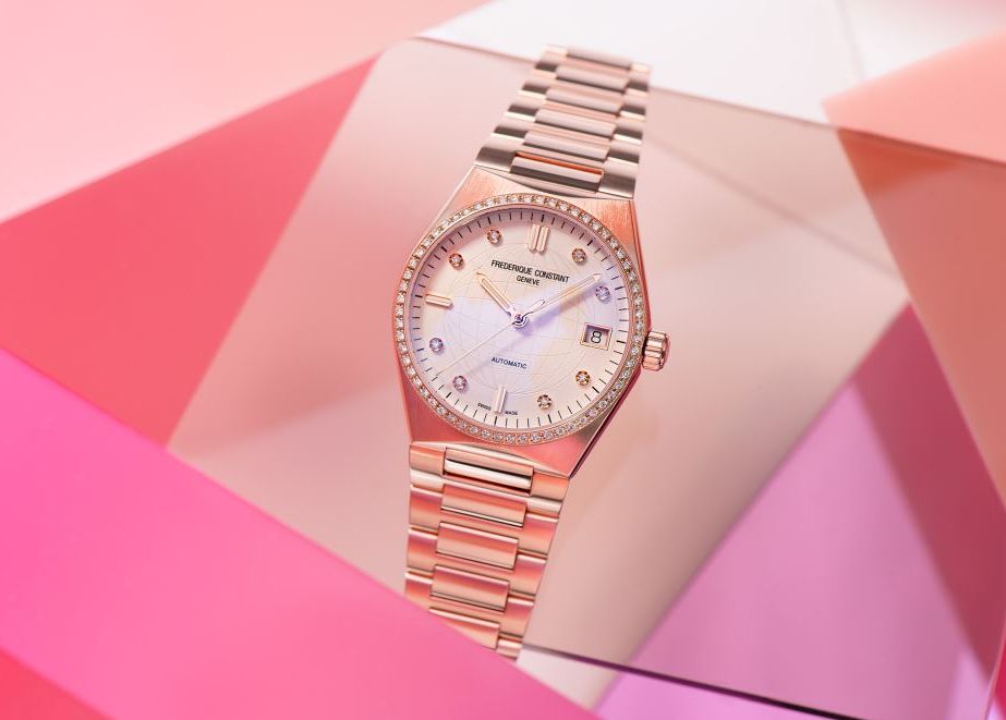 Kleine Diamanten sorgen für große Wirkung. Bei diesem Highlife Ladies Automatic-Modell glänzen insgesamt 68 Stück mit insgesamt 0,49 ct. © Frederique Constant