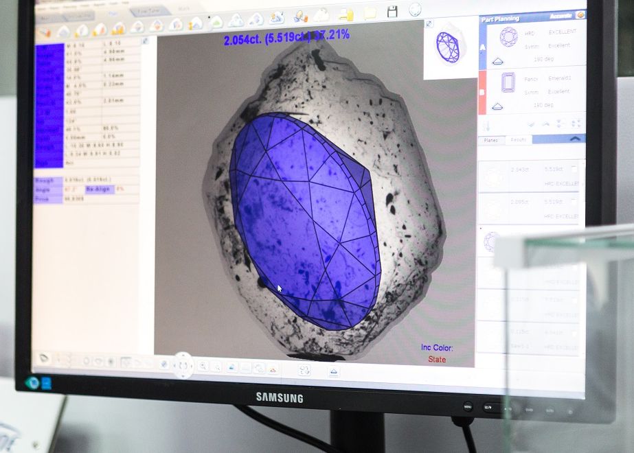 Sarine nutzt für die Bewertung von Edelsteinen modernste Technik. © Sarine Technologies