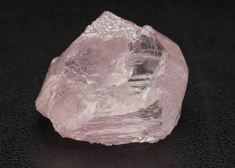 Der Pink Eternity war mit 47,81ct der bisher größte pinkfarbene Diamant aus der Kao Mine. © Storm Mountain Diamonds