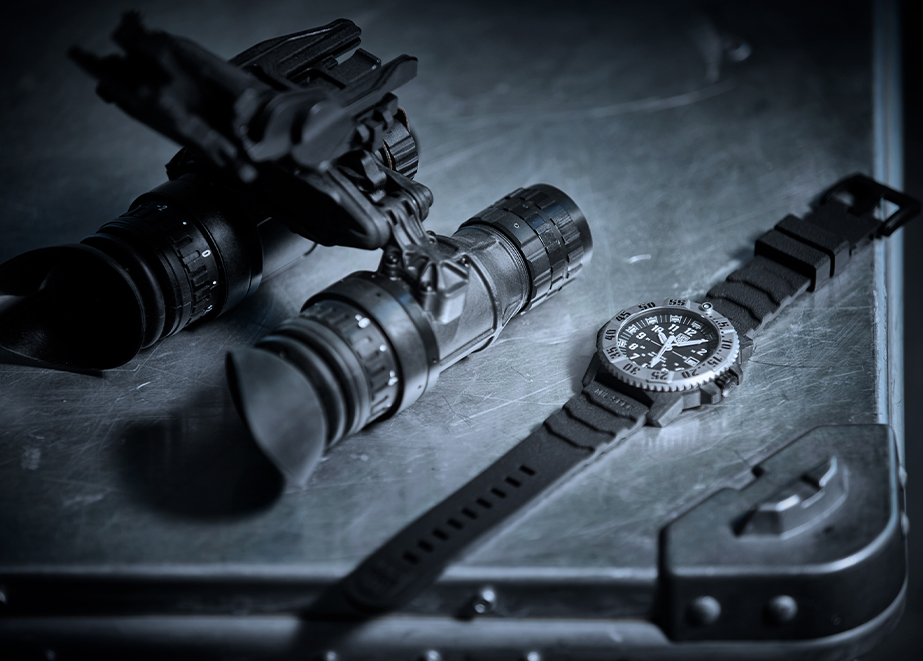 Luminox_MIL_SPEC_3350_Mood