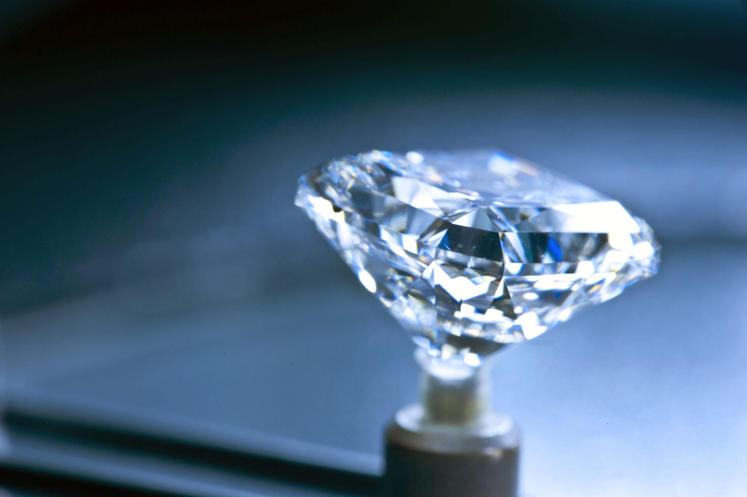 Analyse der molekularen Struktur gibt Auskunft über die Ursprungsmine eines Diamanten. © Rio Tinto
