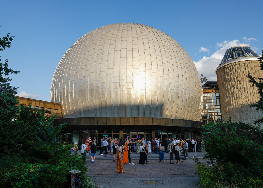 Thomas_Sabo_Herbst_Winter_2023_Kollektion_Charmista_Zeiss_Großplanetarium_Berlin