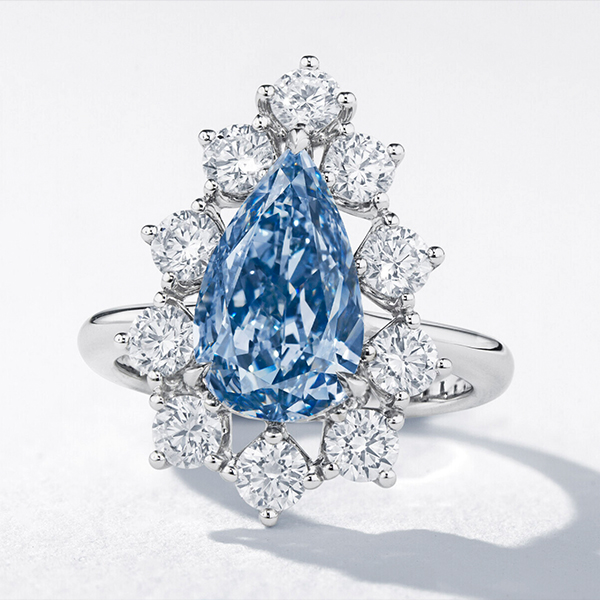 Christies Auktion Ergebnisse November Ring Blau