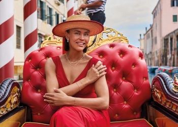 Jackie Gold präsentiert- Venetian Diary Gondel