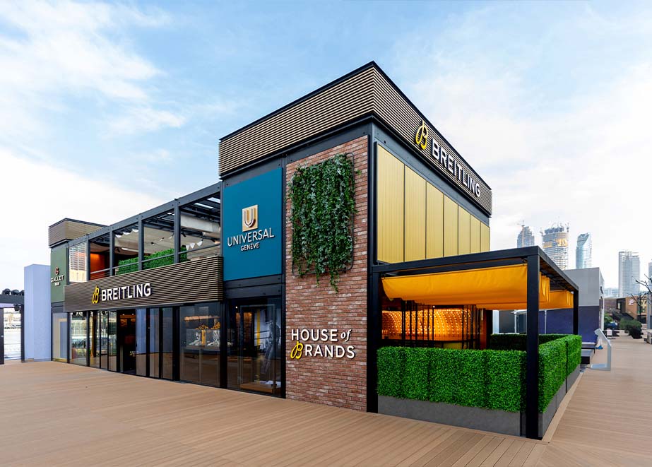 Breitling House of Brands Dubai Watch Week Pavilliion