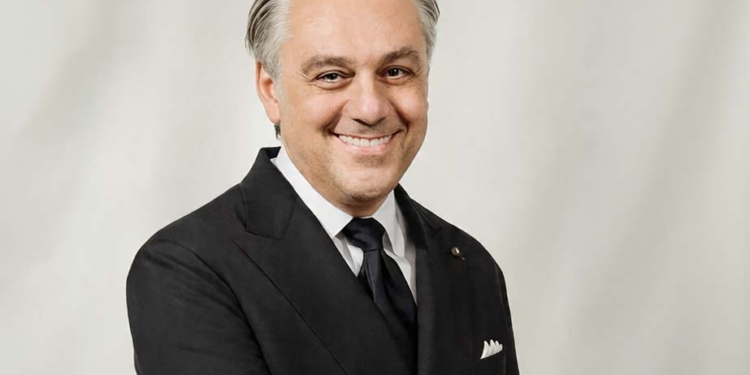 Luca de Meo Kering Strategie 2026