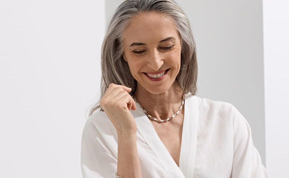 Silber trifft Gold: So besonders ist die neue MANU Herbstkollektion