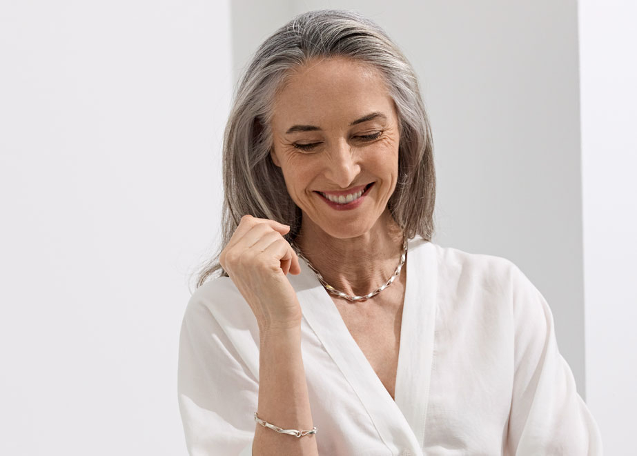 Silber trifft Gold: So besonders ist die neue MANU Herbstkollektion