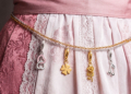 O’zapft is: THOMAS SABO macht Charms zum Dirndl-Trend